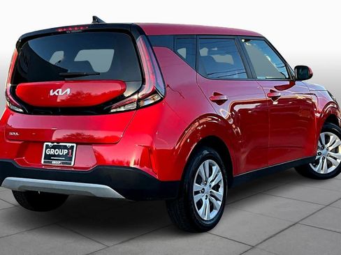 Used 2023 Kia Soul LX image 11