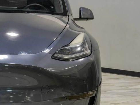 Used 2021 Tesla Model Y 2WD image 64