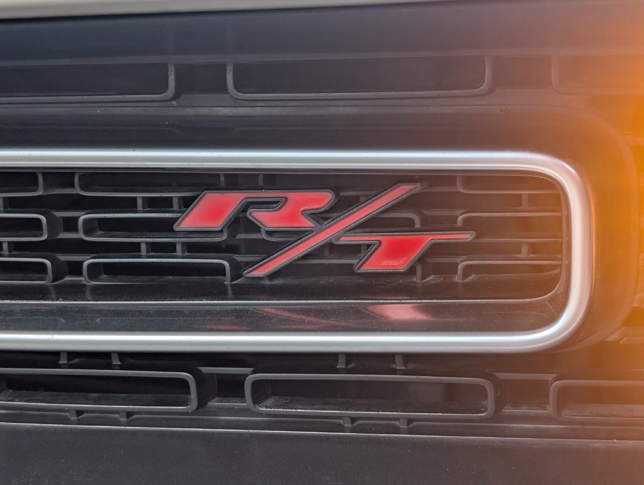 Used 2020 Dodge Challenger R/T RWD image 8