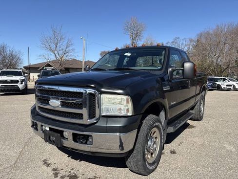 Used 2007 Ford F350 4x4 SuperCab Super Duty image 9