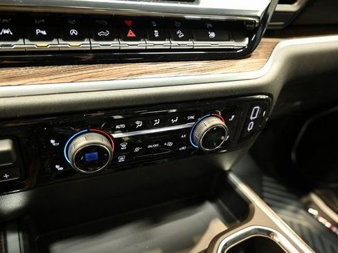 New 2026 Chevrolet Silverado 1500 LT image 21