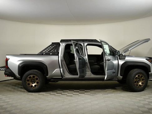 New 2025 Toyota Tacoma Trailhunter image 8