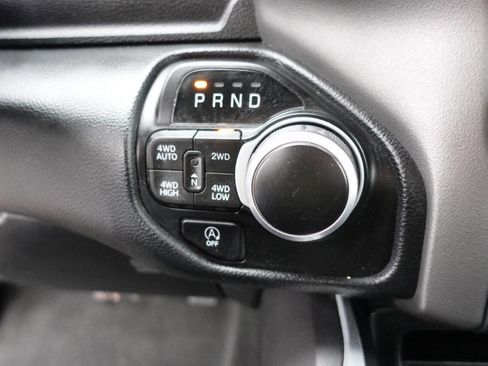 Used 2022 RAM 1500 Big Horn AWD/4WD image 48