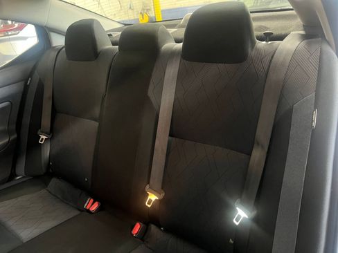 Used 2025 Nissan Versa SV FWD image 33