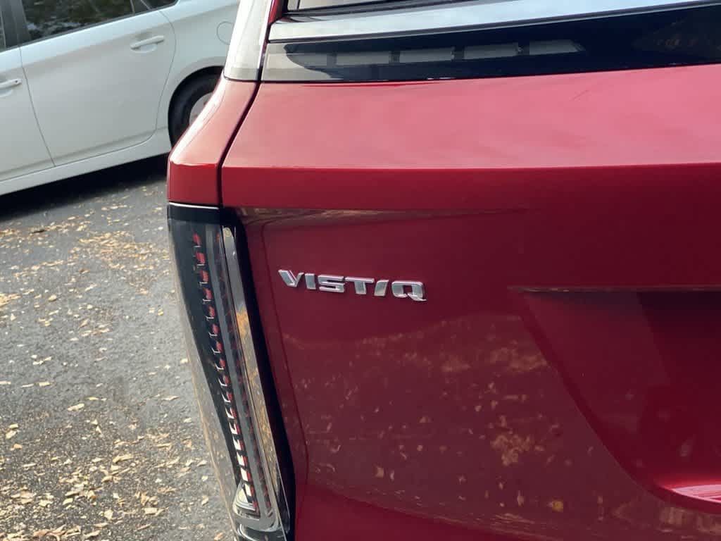 Certified 2026 Cadillac Vistiq Luxury w/ LPO, Floor Liner Package AWD/4WD image 10