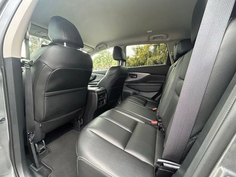 Used 2024 Nissan Murano SV FWD image 18