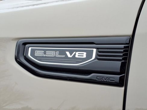 Used 2023 GMC Sierra 1500 Elevation image 19