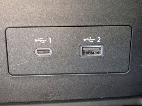 Used 2024 Nissan Pathfinder SV w/ SV Premium Package image 22