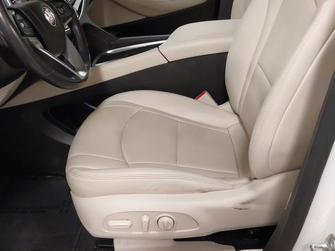 Used 2022 Buick Enclave Essence w/ Experience Buick Package image 22