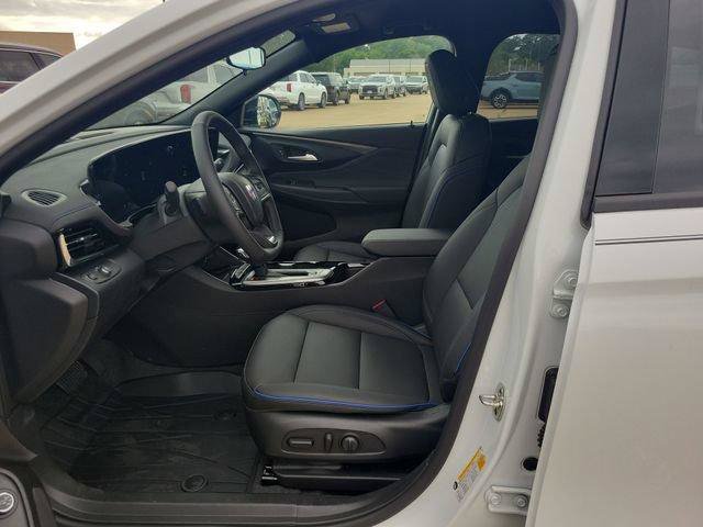 New 2026 Buick Envista Sport Touring w/ Convenience I Package FWD image 9