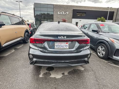 Used 2023 Kia Forte LXS w/ LXS Technology Package FWD image 12