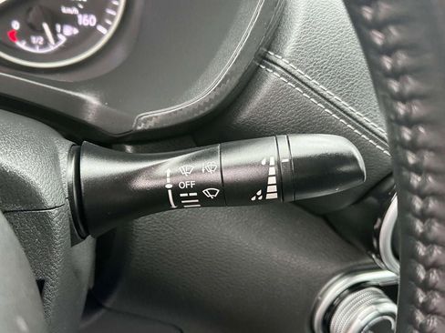 Certified 2022 Nissan Sentra SV image 22