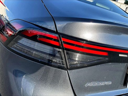 Used 2025 Honda Accord EX-L image 29