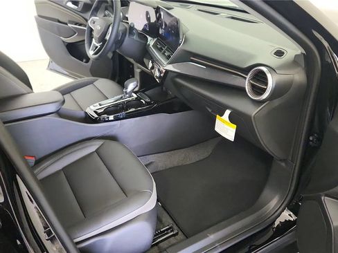 New 2026 Chevrolet Trax ACTIV w/ Driver Confidence Package image 35