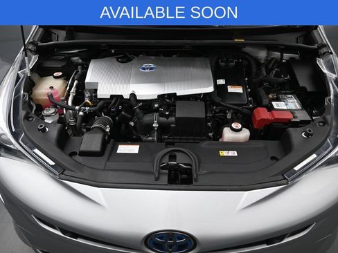 Used 2018 Toyota Prius Four w/ Advanced Technology Package FWD image 36