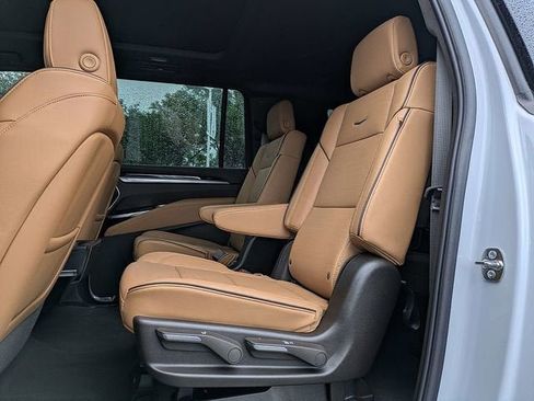 New 2026 Cadillac Escalade ESV Luxury w/ Touring Package AWD/4WD image 14