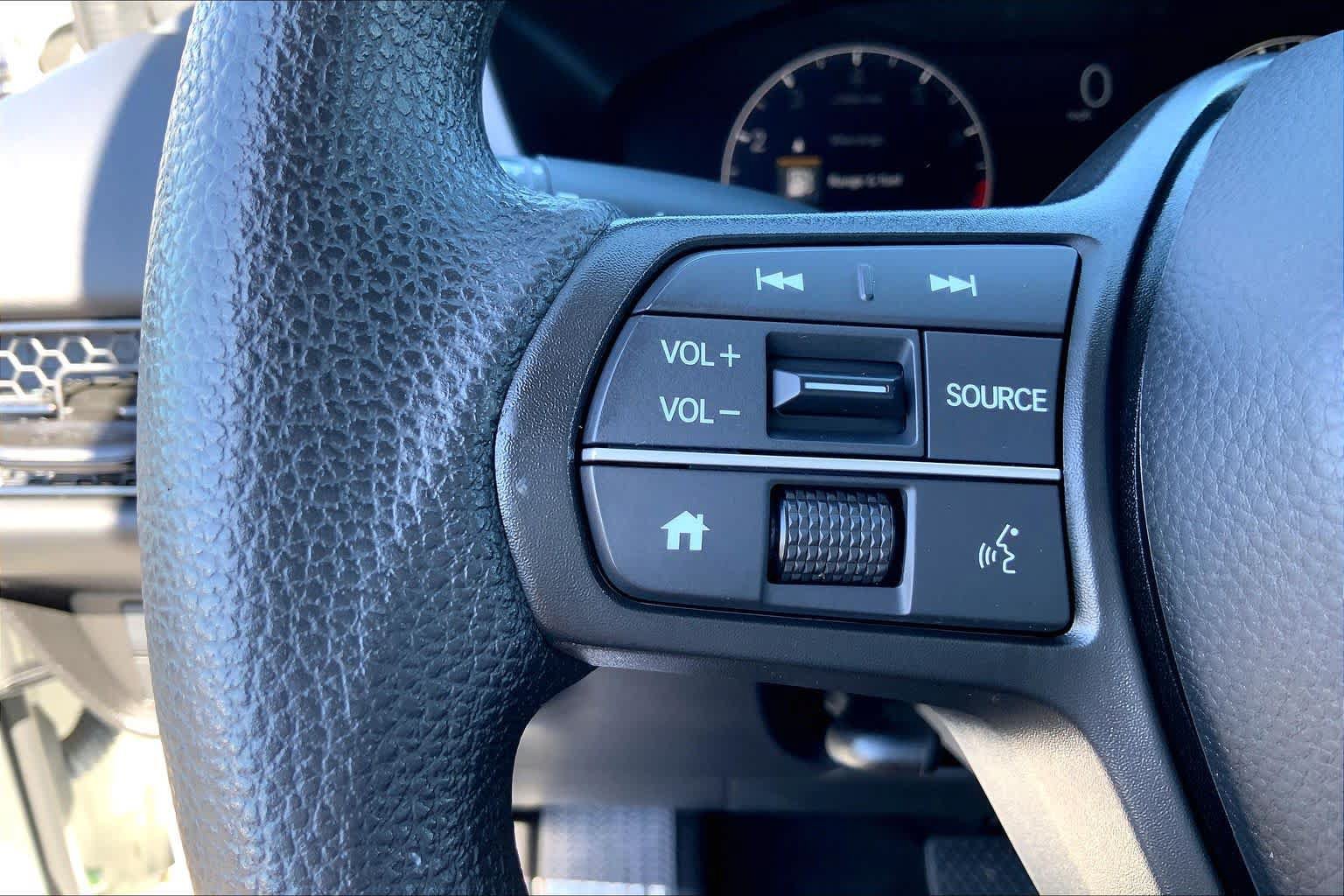 Used 2024 Honda HR-V LX image 21