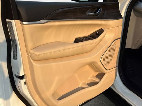 New 2026 Jeep Grand Cherokee L Limited AWD/4WD image 19