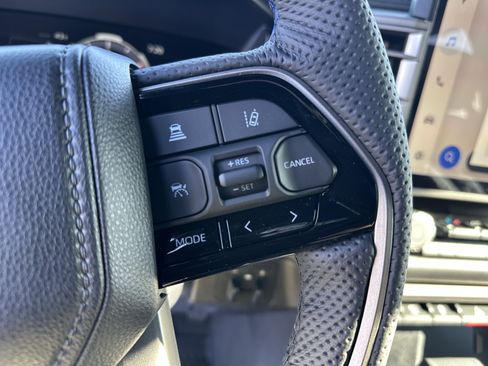 Used 2026 Toyota Tundra Platinum image 22