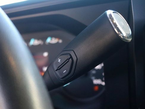 Used 2024 Ford F250 XLT w/ FX4 Off-Road Package image 27