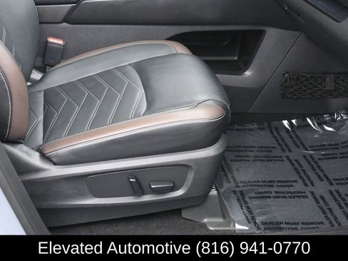 Used 2022 Nissan Pathfinder Platinum w/ Cargo Package AWD/4WD image 7