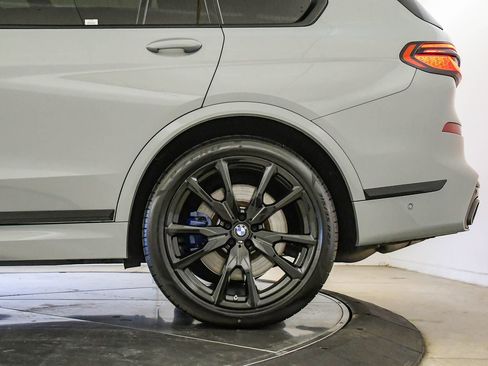 Certified 2024 BMW X7 M60i w/ Executive Package AWD/4WD image 11