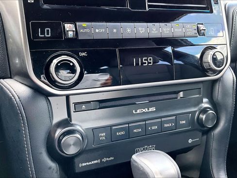 Certified 2023 Lexus GX 460 Premium w/ Accessory Package AWD/4WD image 35