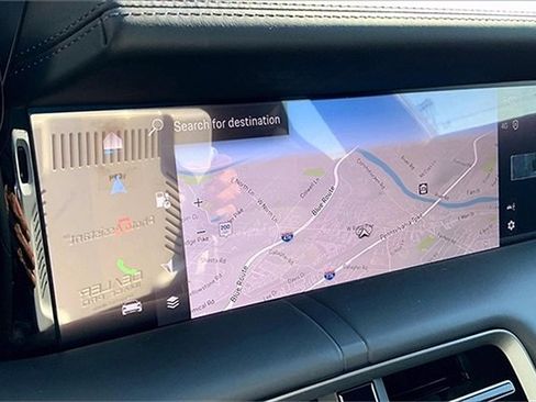 New 2025 Porsche Taycan image 33