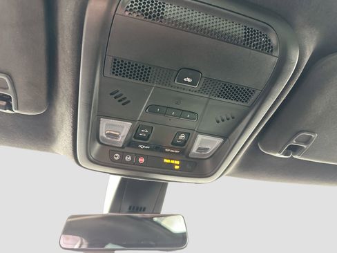 Used 2018 Cadillac XT5 Platinum image 20