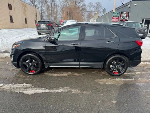 Used 2021 Chevrolet Equinox Premier w/ Redline Edition AWD/4WD image 8