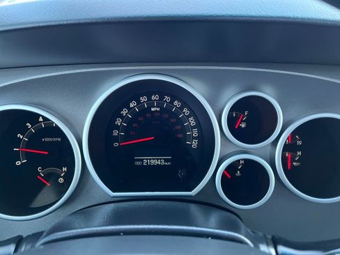 Used 2014 Toyota Sequoia Limited image 16