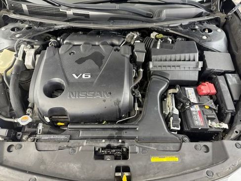 Used 2021 Nissan Maxima 3.5 SV w/ Floor Mat Group FWD image 17