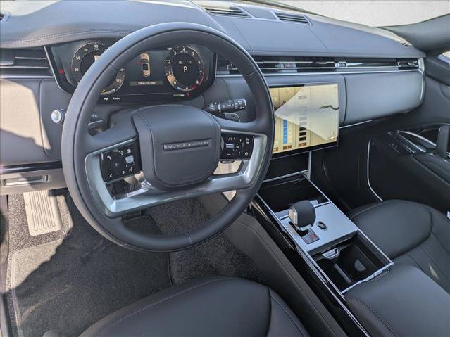 New 2026 Land Rover Range Rover SE AWD/4WD image 3