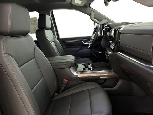 Used 2025 Chevrolet Silverado 2500 LTZ w/ Trail Boss Package image 14