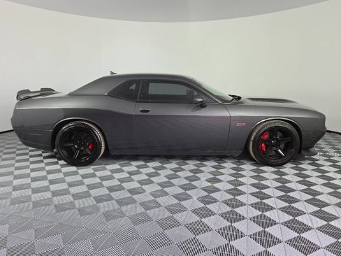 Used 2016 Dodge Challenger SRT w/ Technology Group RWD image 8
