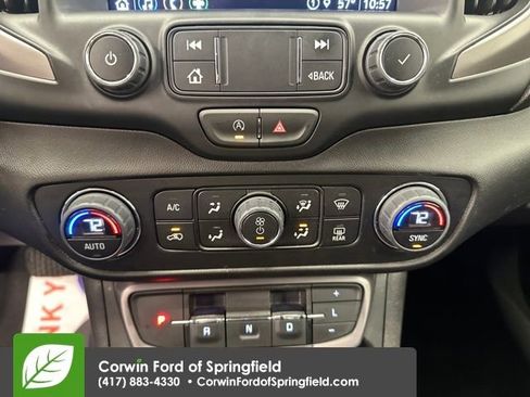 Used 2023 GMC Terrain AT4 image 35