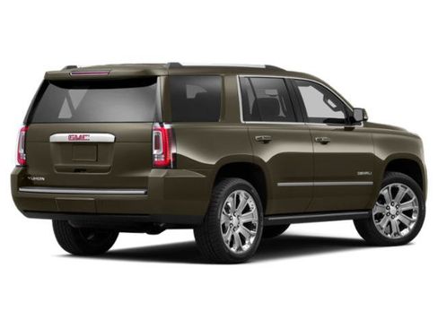 Used 2015 GMC Yukon Denali w/ Open Road Package AWD/4WD image 2