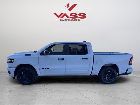 Used 2026 RAM 1500 Big Horn AWD/4WD image 2