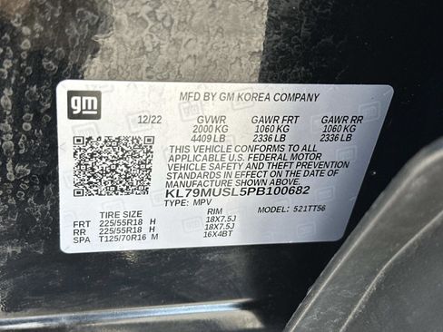Certified 2023 Chevrolet TrailBlazer RS w/ Sun and Liftgate Package AWD/4WD image 17