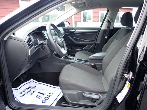 Used 2019 Volkswagen Jetta S w/ Driver Assistance Package FWD image 8