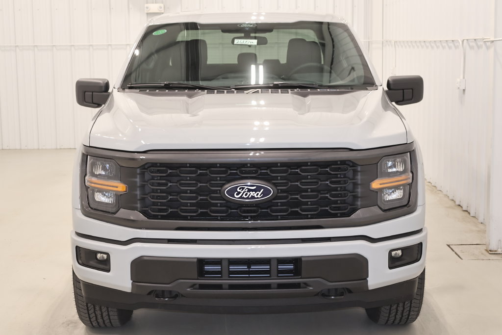 New 2026 Ford F150 STX w/ Equipment Group 200A AWD/4WD image 4