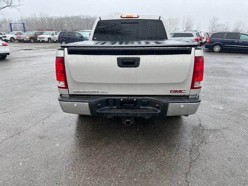 Used 2007 GMC Sierra 1500 SLT w/ SLE/SLT Trailering Package image 7