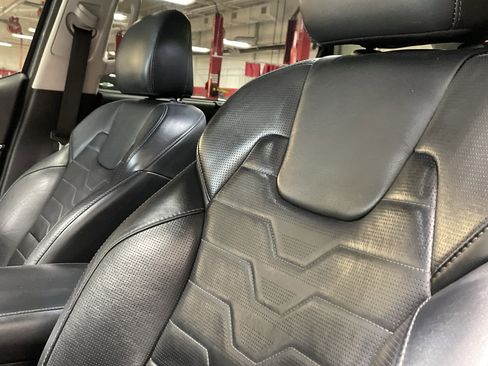 Used 2020 Kia Telluride SX w/ SX Prestige Package image 10