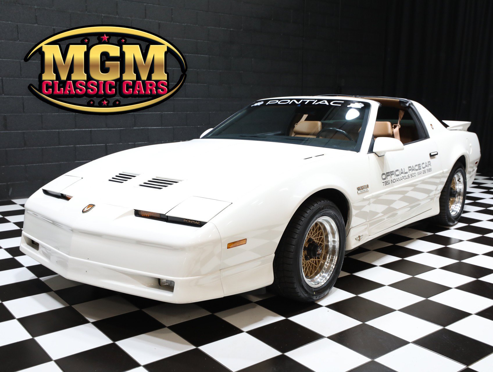 Used 1989 Pontiac Firebird Trans Am RWD image 1
