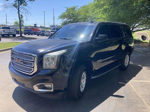Used 2017 GMC Yukon SLT RWD image 5