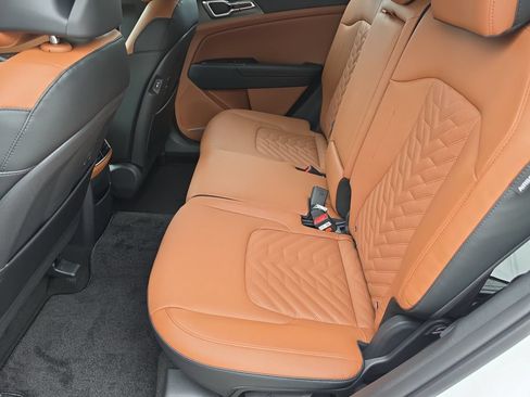 New 2026 Kia Sportage X-Line w/ X-Line Premium Package AWD/4WD image 17