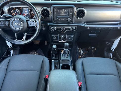 Used 2019 Jeep Wrangler Unlimited Sport S image 15