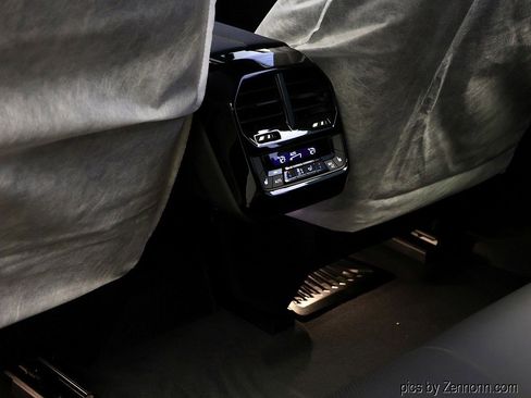 New 2026 BMW iX xDrive45 image 15