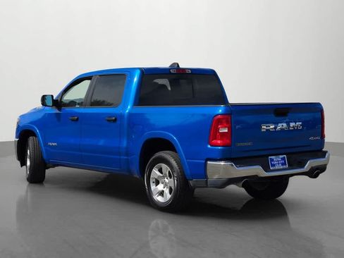 Used 2025 RAM 1500 Big Horn AWD/4WD image 4