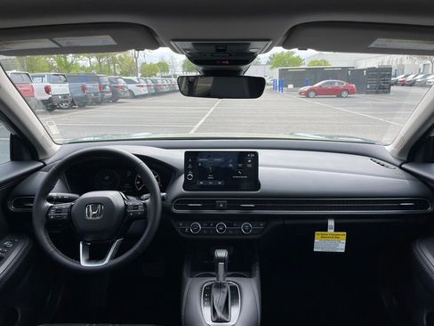 New 2026 Honda HR-V EX-L image 10